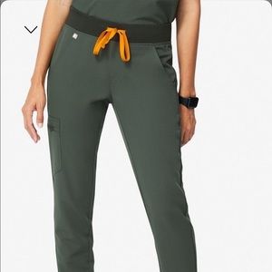 BRAND NEW Moss Zamora Tall Jogger Scrub Pants